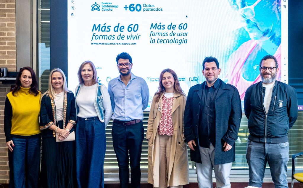 Plataforma +60 Datos Plateados