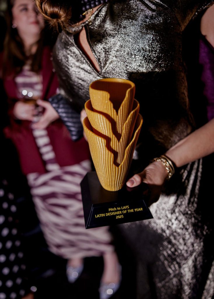 Trofeo diseñado para premios LAFS. Juliana de la Concha